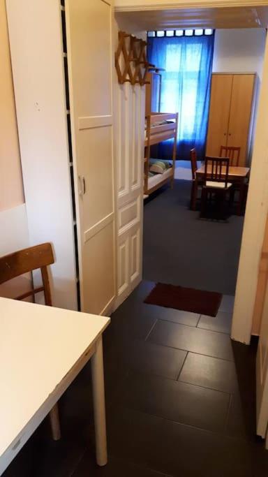 Simple Apartment 10 Minutes To Downtown 维也纳 外观 照片