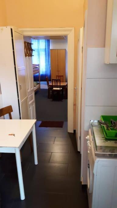 Simple Apartment 10 Minutes To Downtown 维也纳 外观 照片